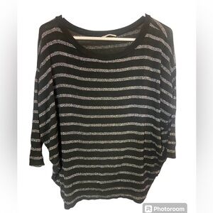 Mai tai black metallic silver stripe ladies scoop neck top medium batwing